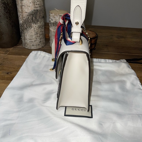 Gucci Sylvie Embroidered Bag - Picture 11 of 15